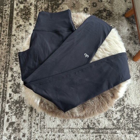 ALO Yoga Pants - ALO Airbrush Legging size S